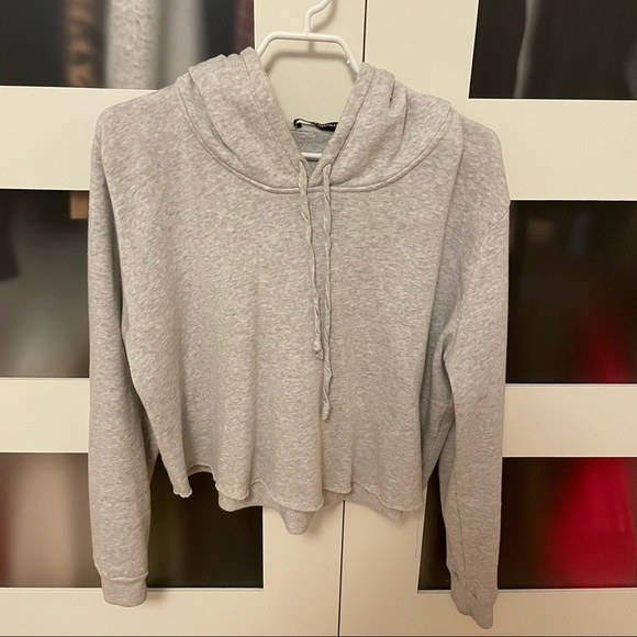 BRANDY MELVILLE Cropped Hoodie - Picture 1 of 2